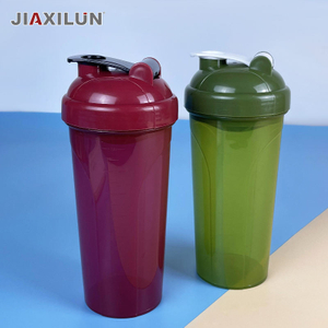 Custom 600ml Clear Plastic Sport Water Bottle Gym Protein Shaker with Stirring Ball for Fitness and Gym Use