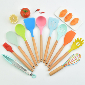 Wood Handle Silicone Color Kitchen Utensil 11-piece Non-stick High And Low Temperature Cooking Utensil Set